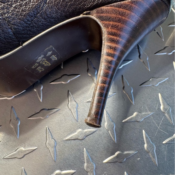 Kurt Geiger Vintage Leather Coin Heeled Boots in Brown 36 - Picture 3 of 5